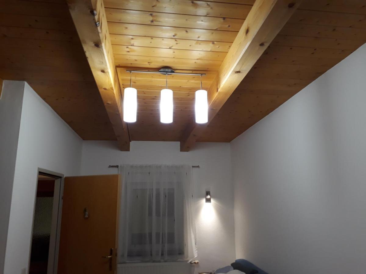 Obsthof Glueck Bed & Breakfast กัมลิทซ์ ภายนอก รูปภาพ